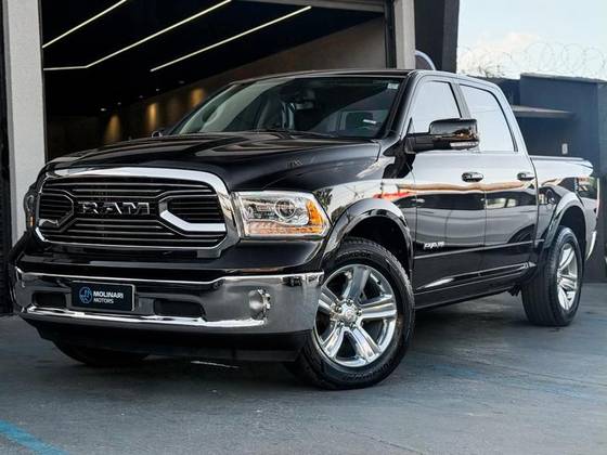RAM CLASSIC 5.7 V8 GASOLINA LARAMIE CD 4X4 AUTOMÁTICO